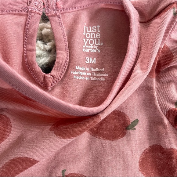 Carter’s 2 piece outfit set - Picture 4 of 5